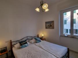 apartamento "il sole", 2 Balkone, Arbeitsplatz, WIFI，位于Penne的酒店