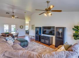 Thatcher Home with Fenced Backyard 3 Mi to Downtown