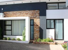 Deluxe Residence - Windhoek，位于温特和克的公寓