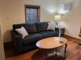 Stay In Ohiopyle near GAP trail, restaurants, & the Fallls，位于Ohiopyle的酒店