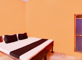 SPOT ON Shri Ji Radhe Krishna Marriage Home，位于阿里格尔的酒店