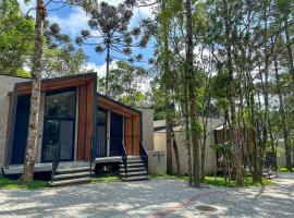 Hotel Boutique Vinícola Araucária by Slaviero Hotéis，位于圣若泽杜斯皮尼艾斯的酒店