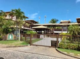 Apartamento duplex em Praia do Forte - 2 suítes，位于普拉亚多的公寓