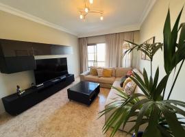 Casa Cielo，位于阿雷西费的带停车场的酒店