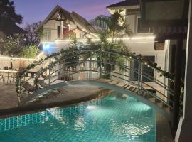 Pheonix Golf Pool Resort Villa，位于班怀雅的酒店