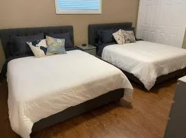 Cozy 2 bedroom home in Chatham - left side