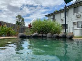 Holiday at Henry St West End, Townsville QLD 3 night min，位于North Ward的酒店