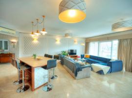 Spacious Seafront 3bedrooms, sea view balcony GOTAX-1，位于Taʼ Xbiex的酒店