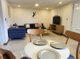La terraza departamentos 402，位于昆卡的酒店