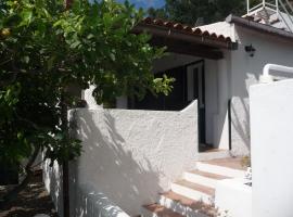 Villetta dei Limoni，位于弗卡诺的酒店