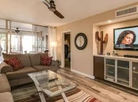 Cozy 2-Bdrm Condo in Heart of Old Town Scottsdale