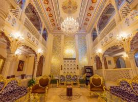 哈维里传统迎宾文化酒店，位于斋浦尔的豪华型酒店