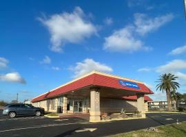 Studio 6 Lake Jackson, TX，位于莱克杰克逊的酒店