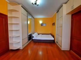 Двокімнатна квартира в центрі біля готелю Палаццо Мережа Alex Apartments Безконтакнте заселення 24-7，位于波尔塔瓦的自助式住宿