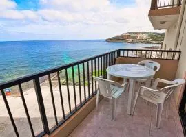 Marsalforn Seaview Apartment in a quiet area