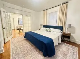 Beautiful 2BR apt in Beach community, Close to Train and hwys! ONLY 1 hr to NYC!