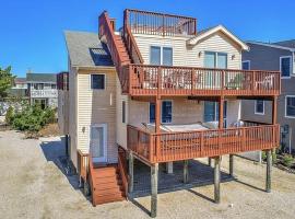 Reversed Living With Water Views!，位于Harvey Cedars的酒店