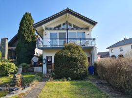Gemütliches Gästehaus in ruhiger Waldlage，位于比丁根的酒店