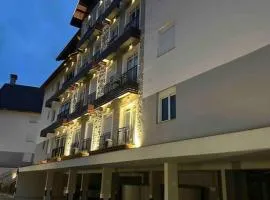 Apartamento Luxuoso de 1/4 em Gramado-RS