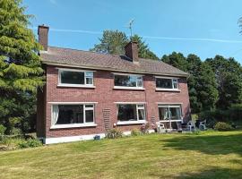 Millbrook House，位于Oldcastle的酒店