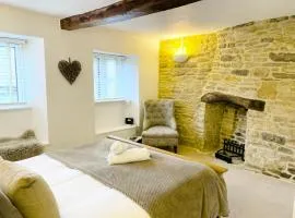 Charming Cottage in Heart of Bourton-on-the Water