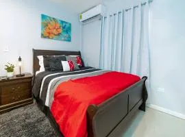 Hibiscus Cottage (Mercy's Place)