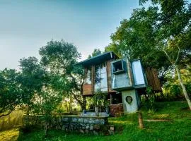 Heavens Acres Lodge - Two Bed Room Cabana - Agarloom