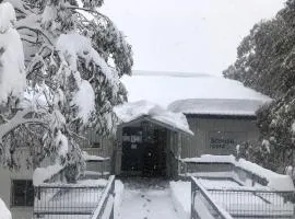 Schuss Alpine Club, Falls Creek