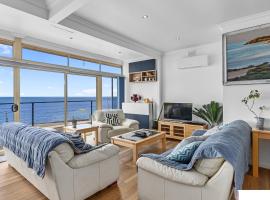 crystal blue apartment，位于Port Vincent的公寓