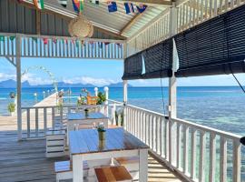 BIHING ANGAN water chalet，位于仙本那的酒店