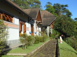 Pousada Pouso do Barão，位于多明戈斯马丁斯的住宿加早餐旅馆