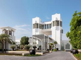 Raffles Al Areen Palace Bahrain，位于麦纳麦的酒店