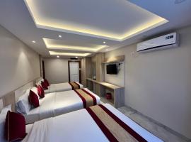 Hotel prime suite，位于加德满都特里布万国际机场 - KTM附近的酒店