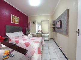 Apartamento Mobiliado temporada，位于阿拉卡茹的低价酒店