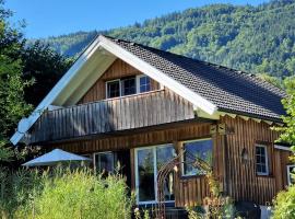 Countryhouse Lake Attersee - Sauna, Kamin, Seeblick，位于阿特湖畔翁特拉赫的酒店