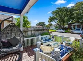 The Blue Oasis Home Dog Friendly & Cowboy Pool
