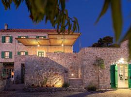 Peaceful & Secluded Retreat House Kod Kapetana Hvar，位于Veliko Grablje的酒店