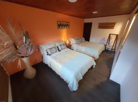 Hospedaje rural - Finca la Aurora - Caqueza，位于Cáqueza的酒店