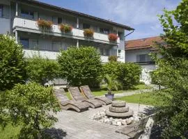 Wellness Ferienwohnung mit Hallenbad und Sauna