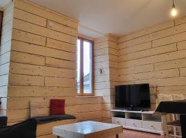 Appartement familial T3 avec sauna 8 personnes，位于欧波讷的公寓