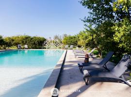 Masseria Tenuta Le Menze，位于莱切省卡瓦利诺的旅馆