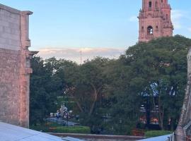 Casa Matamoros，位于莫雷利亚的酒店