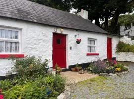 Tosses Cottage - Secluded cottage with hot tub