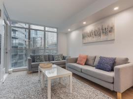 Cozy 2BR Close to CN Tower & Harbourfront，位于多伦多的度假短租房