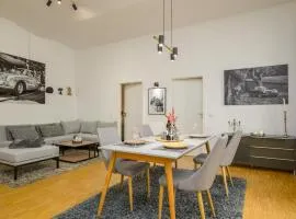 SweetHome - Luxus pur - große Küche, Terrasse, Stellplatz, WiFi