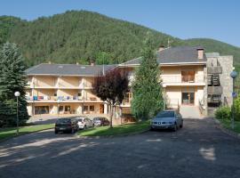 Planoles Xanascat，位于普拉诺拉斯的酒店