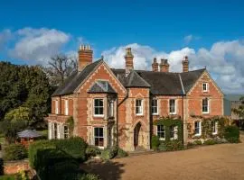 Saham Grove Hall by Group Retreats