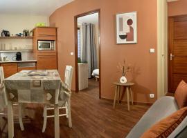 Appartements de la houle，位于康卡勒的酒店