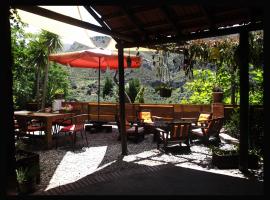 Fundalucia Guesthouse，位于Quéntar的酒店