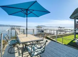 North Lakeport Home on Clear Lake Boat and Unwind!